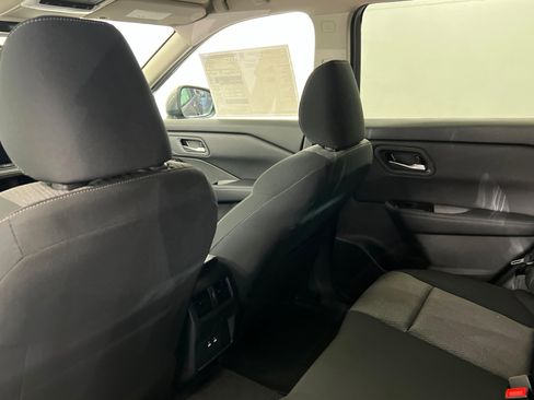 New 2026 Nissan Rogue SV FWD image 19