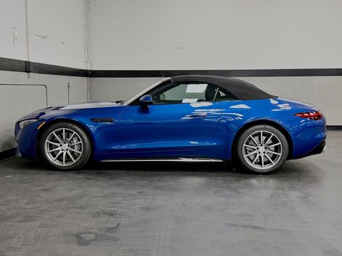 Used 2024 Mercedes-Benz SL 43 AMG image 9