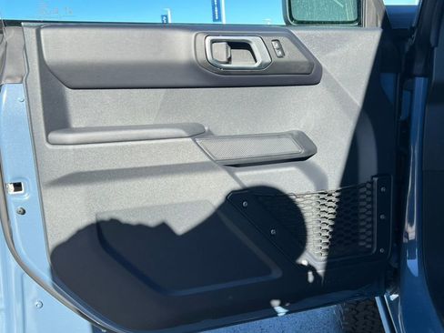 New 2025 Ford Bronco Badlands image 13