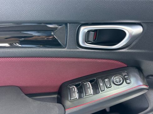 Certified 2025 Honda Civic Si image 11