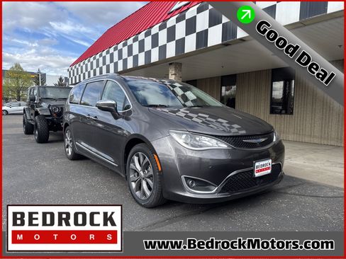 Used 2018 Chrysler Pacifica Limited w/ Advanced Safetytec Group FWD image 1