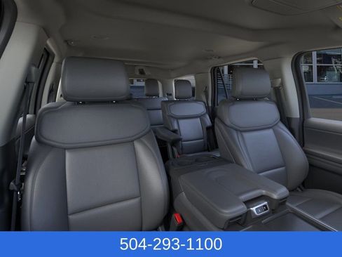 New 2026 Ford Expedition Active RWD image 12