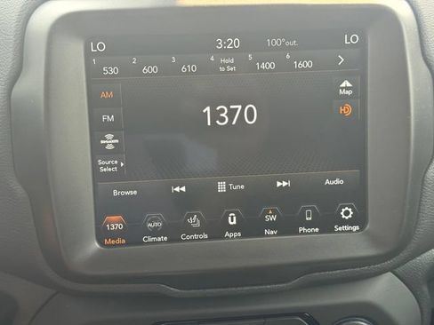Certified 2023 Jeep Renegade Altitude w/ Convenience Group I AWD/4WD image 27