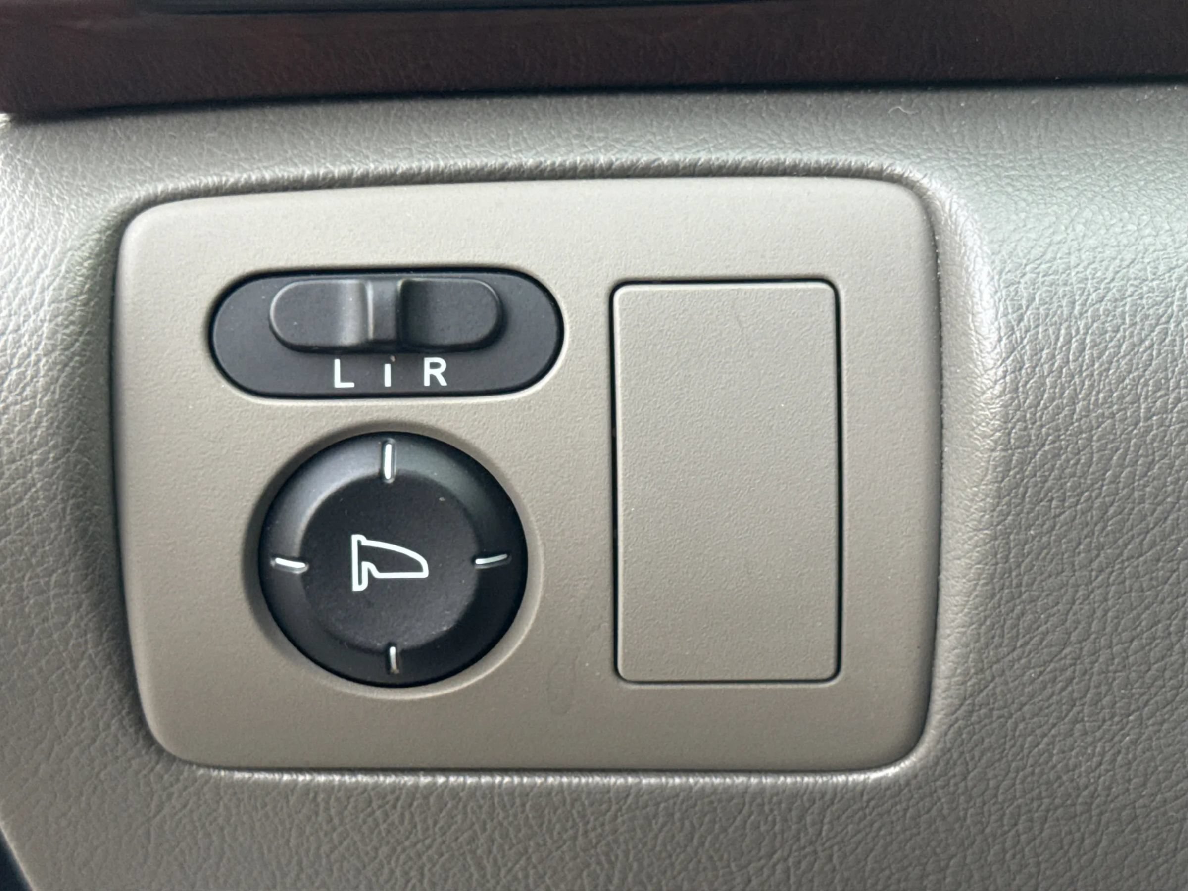 Used 2006 Acura RL AWD/4WD image 50