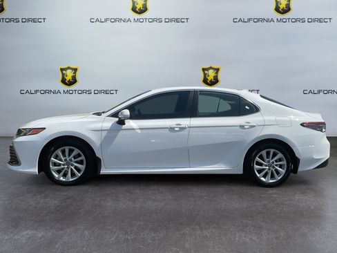 Used 2022 Toyota Camry LE w/ Convenience Package FWD image 8