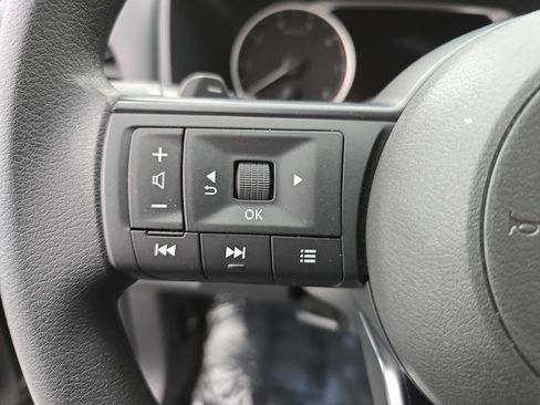 Certified 2023 Nissan Rogue S image 16