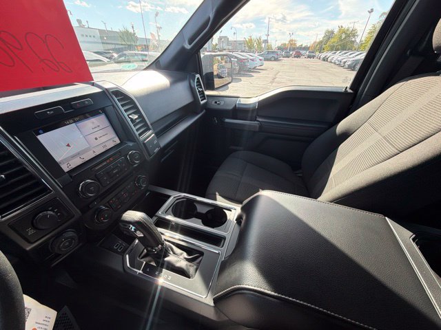 Used 2017 Ford F150 XLT w/ Equipment Group 302A Luxury AWD/4WD image 41