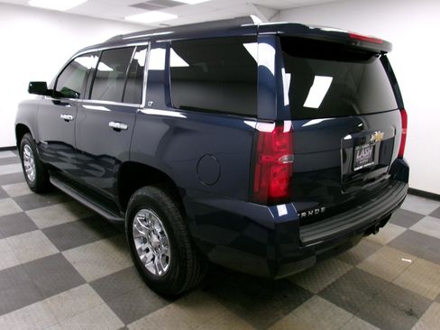 Used 2019 Chevrolet Tahoe LT image 2