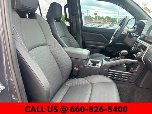 Used 2026 Toyota 4Runner TRD Off-Road Premium AWD/4WD image 8