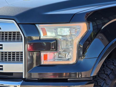 Used 2015 Ford F150 Platinum w/ Equipment Group 701A Luxury image 8