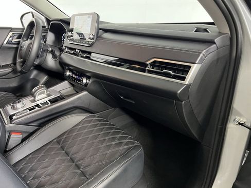 Used 2024 Mitsubishi Outlander SEL image 34