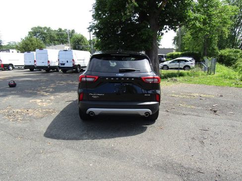 Used 2025 Ford Escape Platinum AWD/4WD image 26