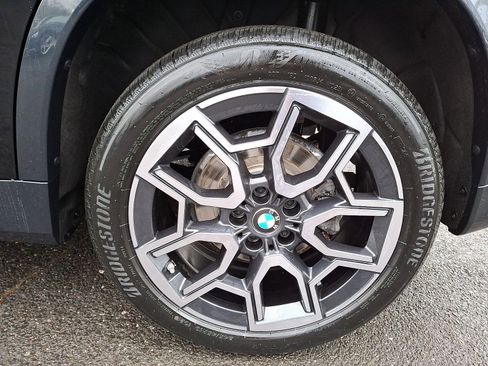 Used 2025 BMW X1 xDrive28i w/ Technology Package image 7