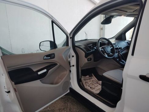 Used 2022 Ford Transit Connect XLT FWD image 21