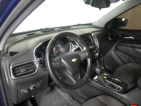 Used 2022 Chevrolet Equinox LT FWD image 18