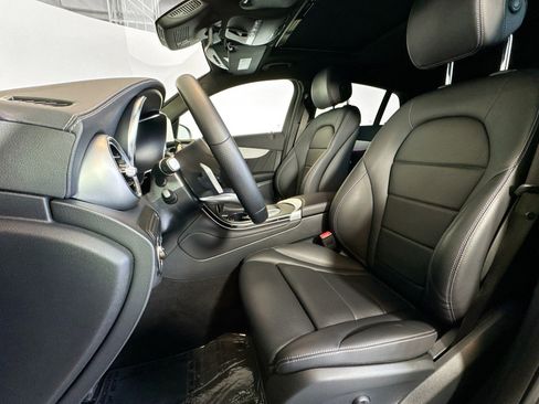 Certified 2022 Mercedes-Benz GLC 300 4MATIC Coupe image 19