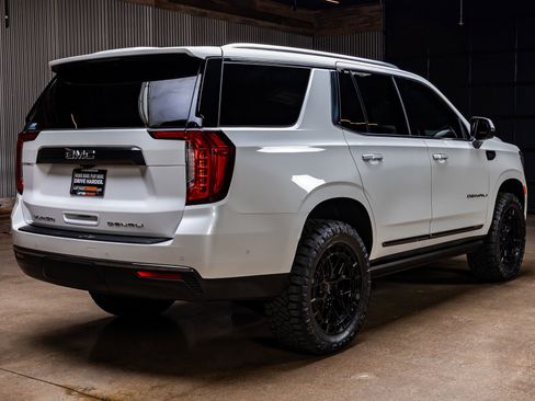 Used 2024 GMC Yukon Denali Ultimate image 10