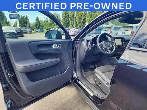 Certified 2023 Volvo C40 P8 Recharge Ultimate AWD/4WD image 9
