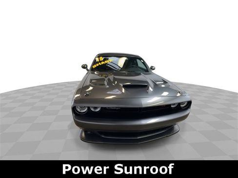 Used 2019 Dodge Challenger R/T Scat Pack image 3