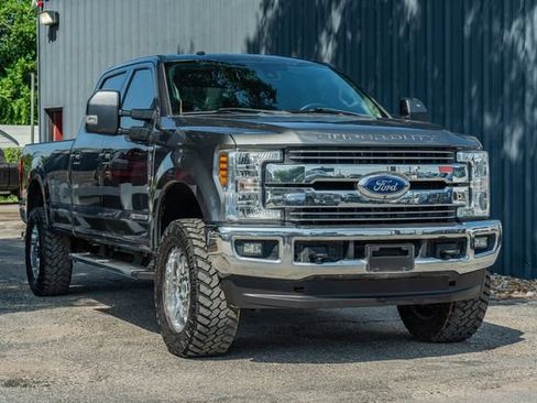 Used 2018 Ford F350 Lariat w/ Lariat Ultimate Package AWD/4WD image 8