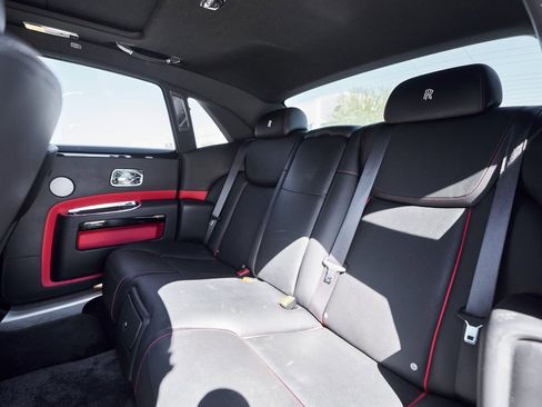 Used 2019 Rolls-Royce Ghost image 45