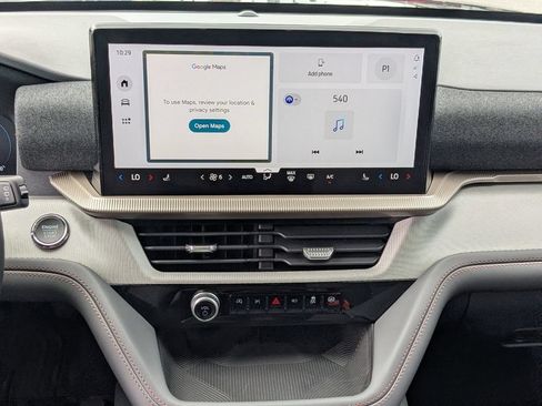 New 2026 Ford Explorer Active RWD image 15