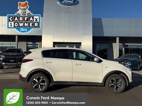 Used 2021 Kia Sportage LX image 4