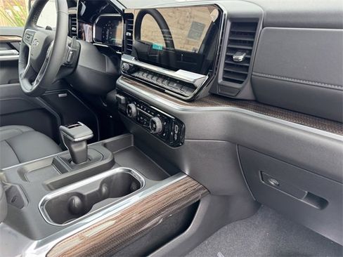 New 2026 Chevrolet Silverado 1500 RST w/ Rally Edition image 6