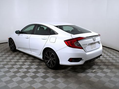 Used 2019 Honda Civic Sport image 9