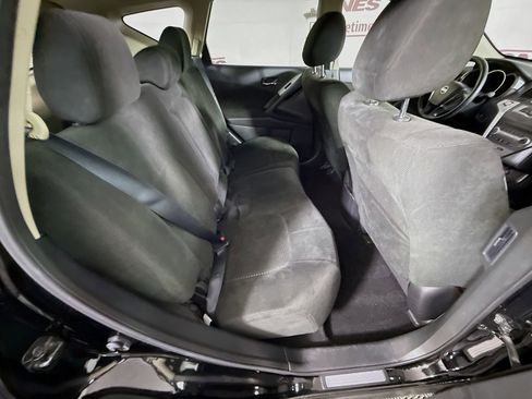 Used 2014 Nissan Murano S image 25