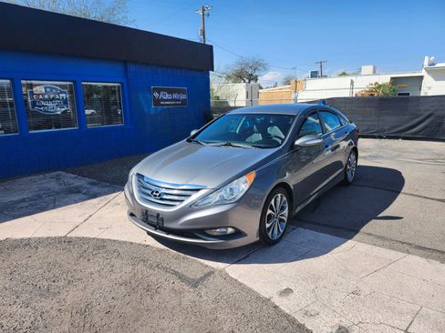 Used 2014 Hyundai Sonata SE image 3
