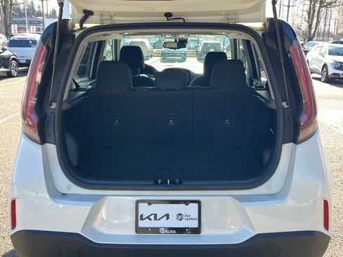 Certified 2023 Kia Soul EX image 8