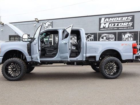 Used 2026 Ford F350 Platinum AWD/4WD image 38