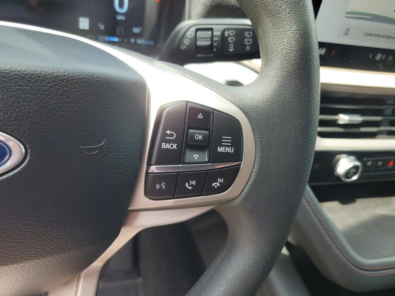 Used 2026 Ford Explorer Active RWD image 27