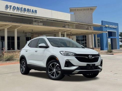 Used 2023 Buick Encore GX Select w/ Safety Package II image 2