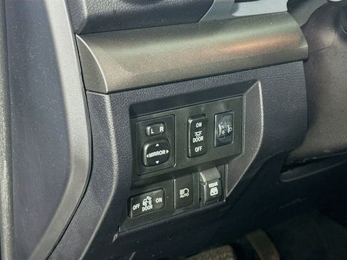 Used 2021 Toyota Tundra SR5 RWD image 10