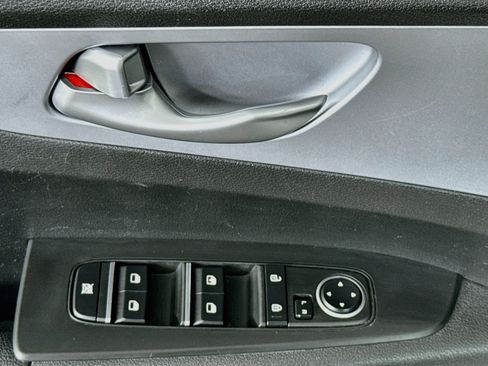 Used 2023 Kia Forte LXS FWD image 38