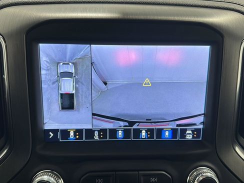 Used 2022 GMC Sierra 3500 Denali image 9