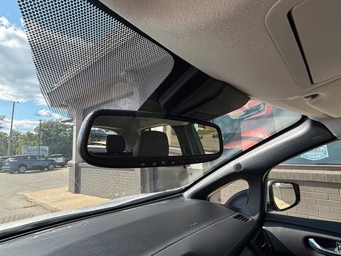 Used 2019 Nissan Leaf SL Plus w/ Protection Package image 27