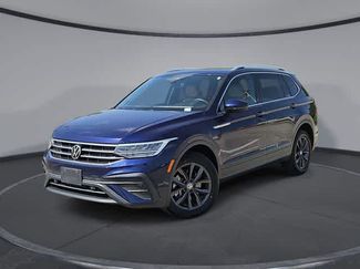 Used 2022 Volkswagen Tiguan SE w/ Panoramic Sunroof Package AWD/4WD video 1