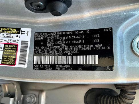 Used 2022 Toyota Highlander LE FWD image 34