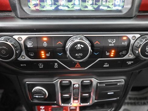 Used 2021 Jeep Gladiator Rubicon AWD/4WD image 15