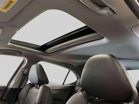 Used 2020 Acura TLX w/ Technology Package image 18