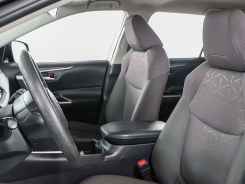 Used 2024 Toyota RAV4 XLE image 23