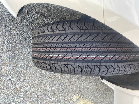 Certified 2022 Mercedes-Benz CLA 250 4MATIC image 26