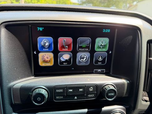Used 2017 Chevrolet Silverado 1500 LT w/ All Star Edition AWD/4WD image 29