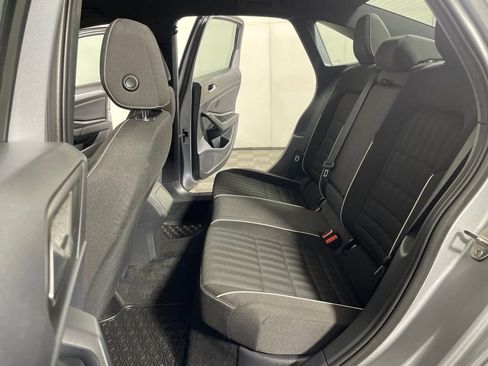 Certified 2024 Volkswagen Jetta Sport FWD image 19