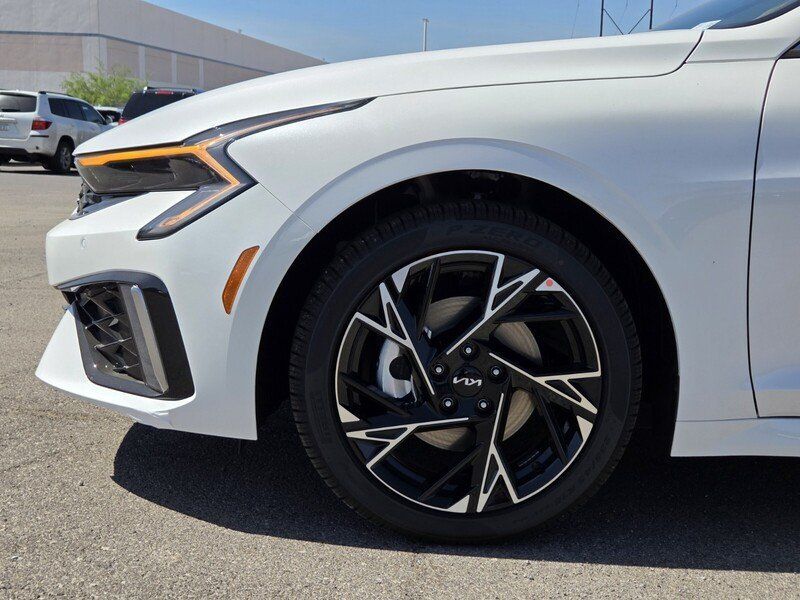 New 2026 Kia K5 GT-Line image 5