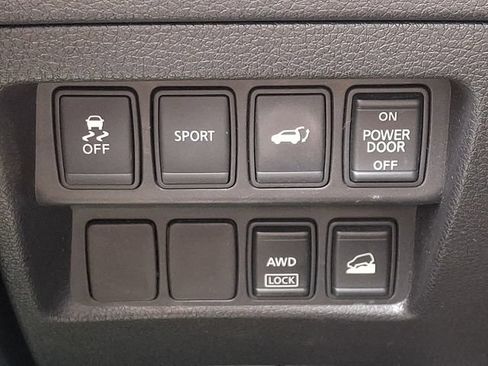 Used 2014 Nissan Rogue SL AWD/4WD image 26