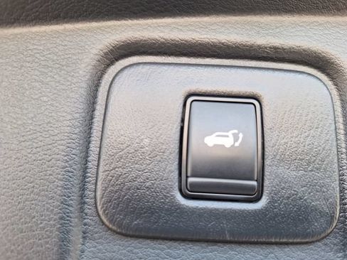 Used 2024 Nissan Murano SL AWD/4WD image 16
